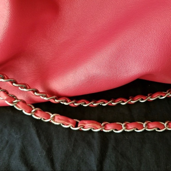 Authentic Chanel Bag - Picture 4 of 10